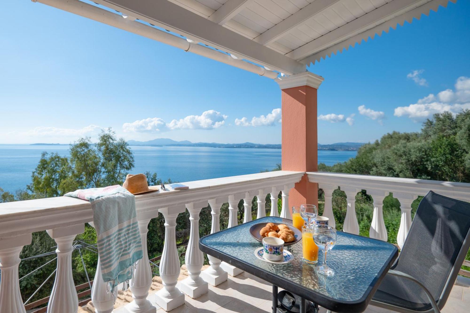 Sunrise View Apartments Барбаті Екстер'єр фото